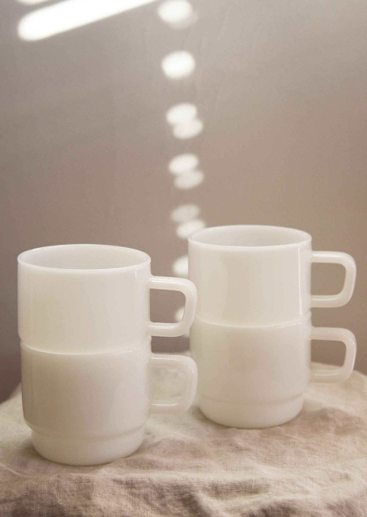 Denys (Short) Milk Glass Cup 300ml